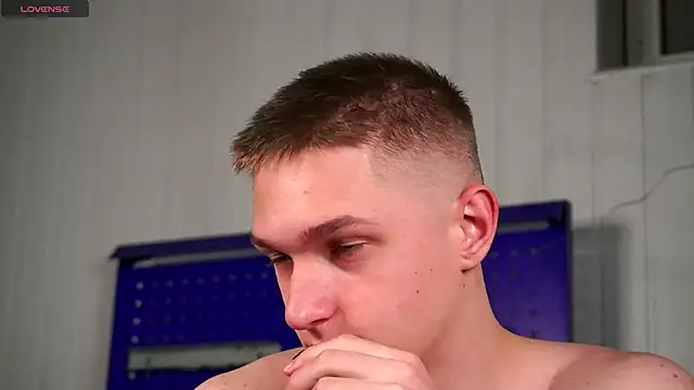 dustyn fox online show from 12.15.25