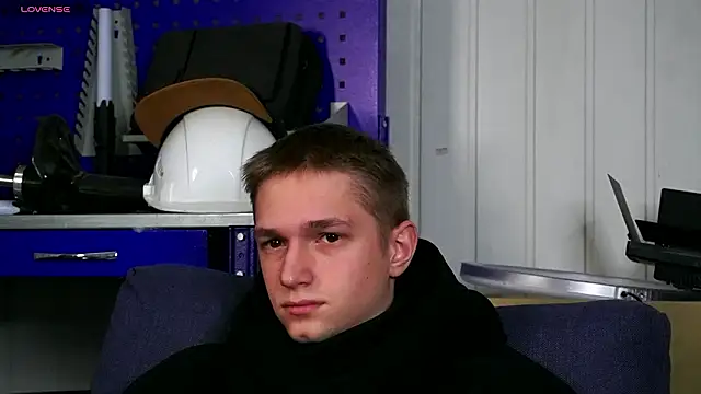 Snapshot of dustyn_fox chatting on 01.16.26 dustyn fox online show from 01.16.26