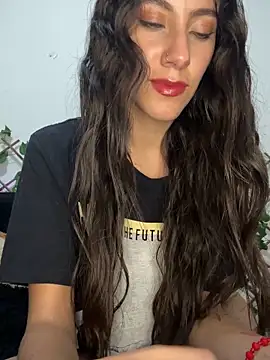 Snapshot of FrancellyHot chatting on 01.08.25 FrancellyHot online show from 01.08.25