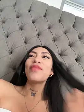 Effy Bonny online show from 12.01.25