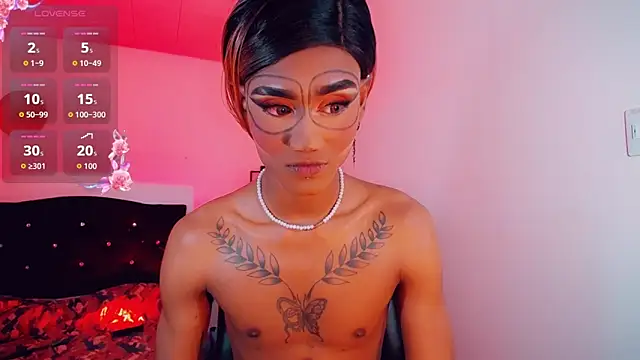 Kendall hornyy online show from 10.17.25