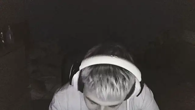 Snapshot of Nenejoven16- chatting on 03.05.25 Nenejoven16- online show from 03.05.25