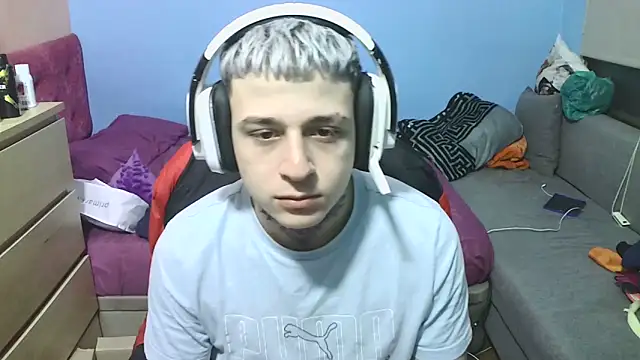 Snapshot of Nenejoven16- chatting on 03.20.25 Nenejoven16- online show from 03.20.25