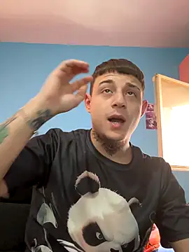 Snapshot of Nenejoven16- chatting on 10.17.25 Nenejoven16- online show from 10.17.25