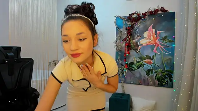 YourHottie 1 online show from 01.10.25