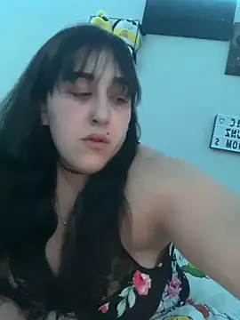 ThicBunz online show from 02.04.25