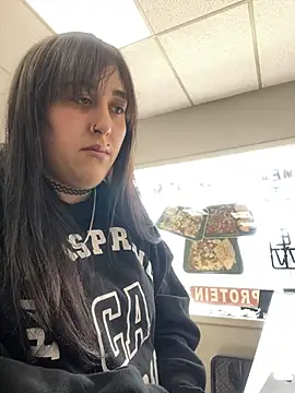 ThicBunz online show from 02.17.25