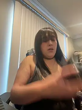 ThicBunz online show from 02.21.25