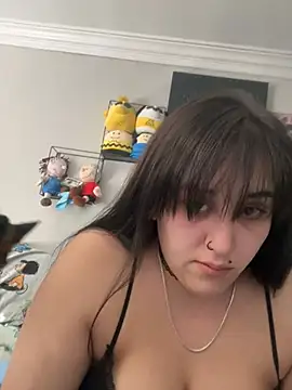 ThicBunz online show from 02.21.25