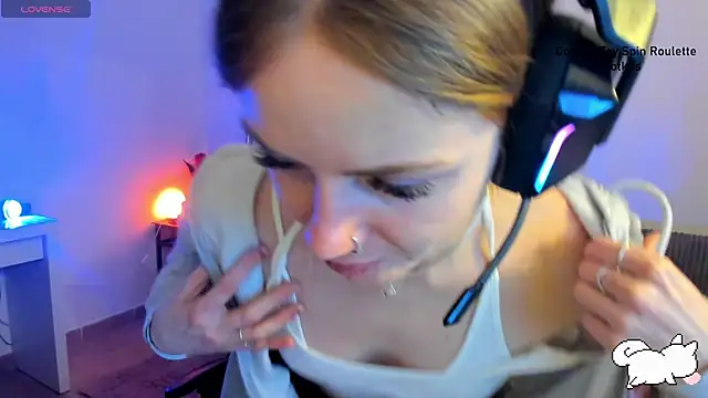 Piinkpandora online show from 03.14.25