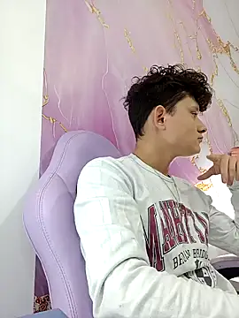 Nathan Bluee online show from 01.14.25