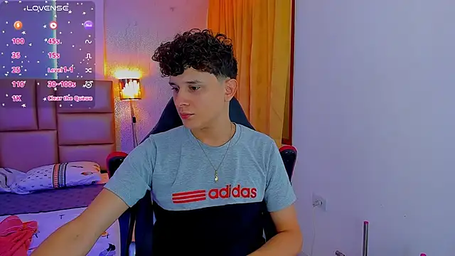 Nathan Bluee online show from 02.19.25