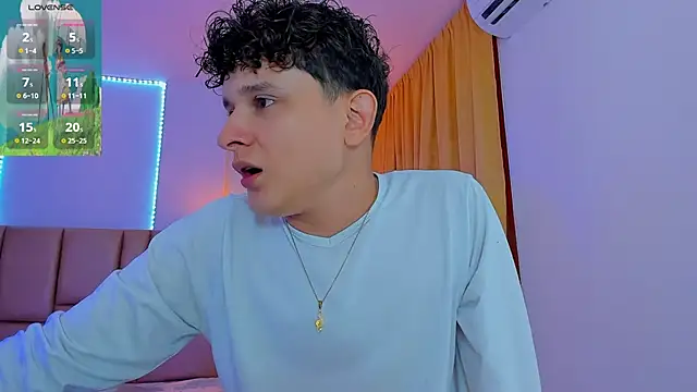 Nathan Bluee online show from 03.03.25