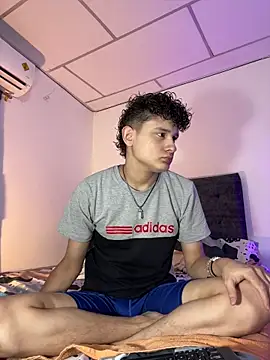 Nathan Bluee online show from 11.26.25