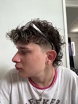 Nathan Bluee online show from 04.09.26