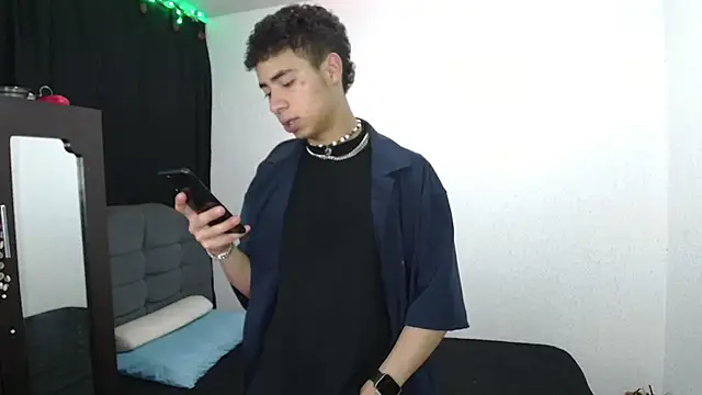 sexybat twink online show from 01.20.25