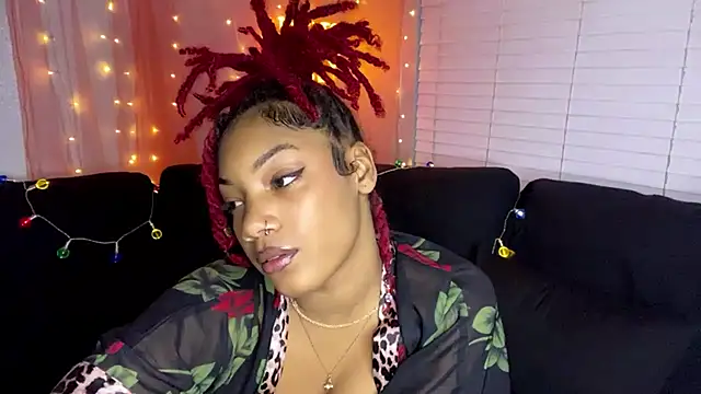Snapshot of SheSoNastyy_21 chatting on 12.08.24 SheSoNastyy 21 online show from 12.08.24
