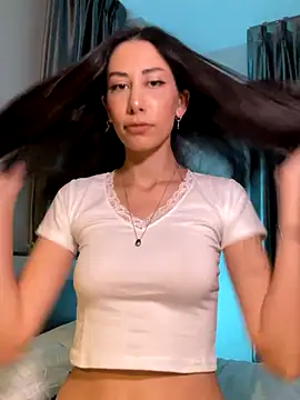 Sophiehii online show from 10.10.25