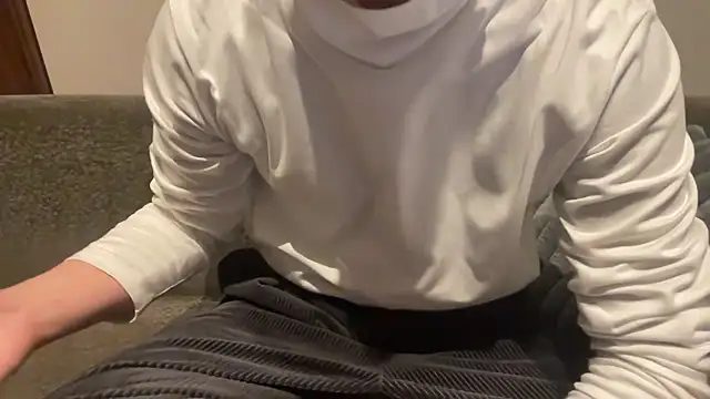 Snapshot of atom0407 chatting on 01.12.25 atom0407 online show from 01.12.25