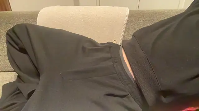 Snapshot of atom0407 chatting on 02.28.25 atom0407 online show from 02.28.25