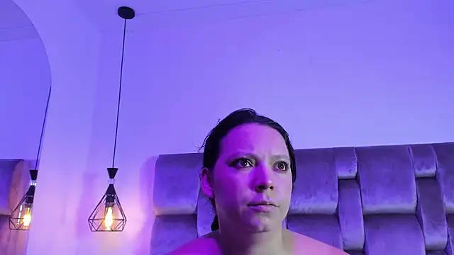 MaiteMarsshall online show from 03.04.25