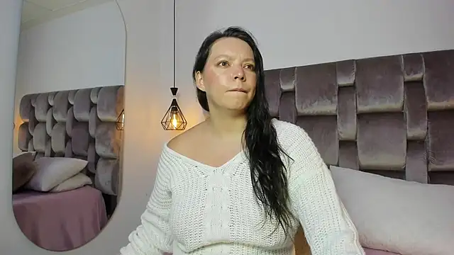 MaiteMarsshall online show from 03.09.25