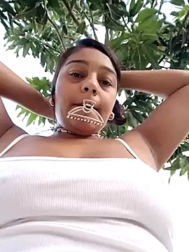 anaesca online show from 02.14.25