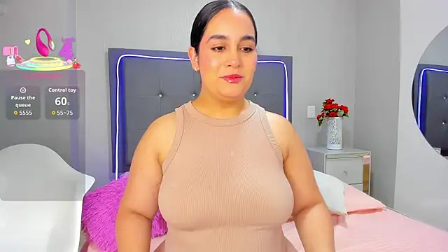 emma lye online show from 11.15.25