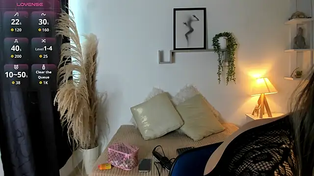 Abigail 29 online show from 11.30.25