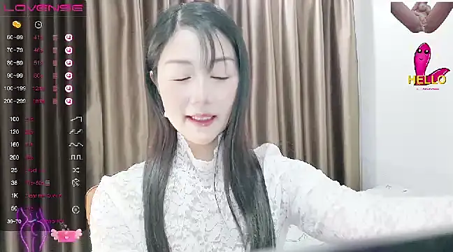 Snapshot of CindyHK chatting on 01.17.25 CindyHK online show from 01.17.25