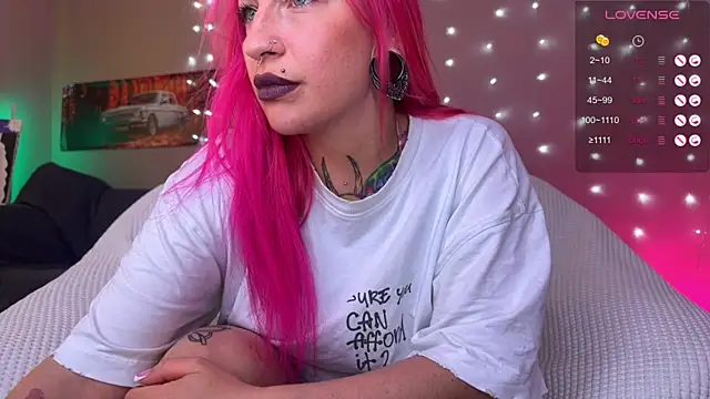 Tanya Acid online show from 06.11.26