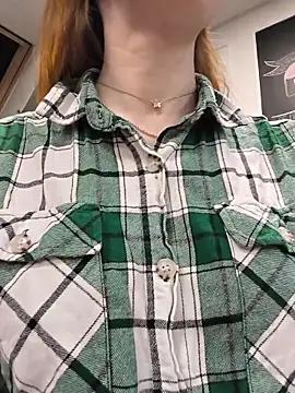 Snapshot of MayaSolar chatting on 02.04.26 MayaSolar online show from 02.04.26