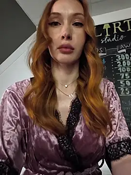 Snapshot of MayaSolar chatting on 02.07.26 MayaSolar online show from 02.07.26