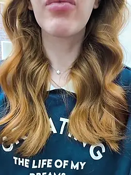 Snapshot of MayaSolar chatting on 02.14.26 MayaSolar online show from 02.14.26