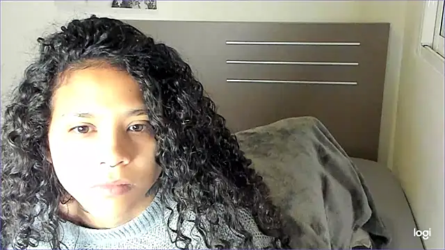 Snapshot of Ama_music chatting on 03.13.25 Ama music online show from 03.13.25