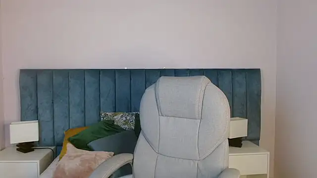 april bunnyy online show from 12.20.24