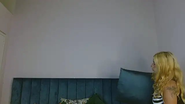 april bunnyy online show from 01.18.25