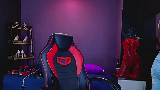 AmorMia online show from 01.11.25