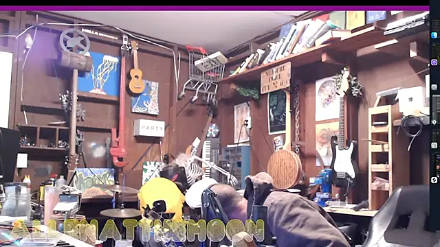 itsjameswebbscope online show from 11.18.25