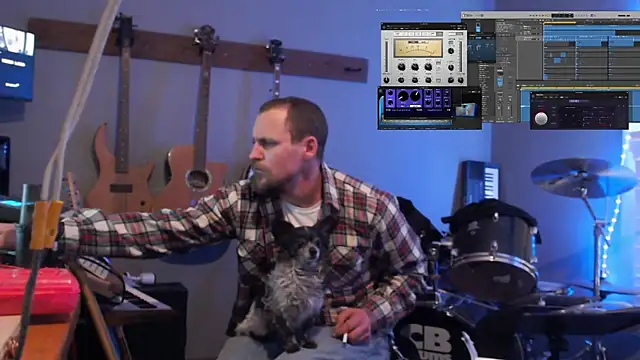 Snapshot of itsjameswebbscope chatting on 02.23.26 itsjameswebbscope online show from 02.23.26