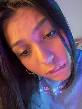 Maii chan online show from 10.13.25