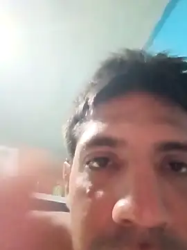 Snapshot of LiosArmando420 chatting on 10.03.25 LiosArmando420 online show from 10.03.25