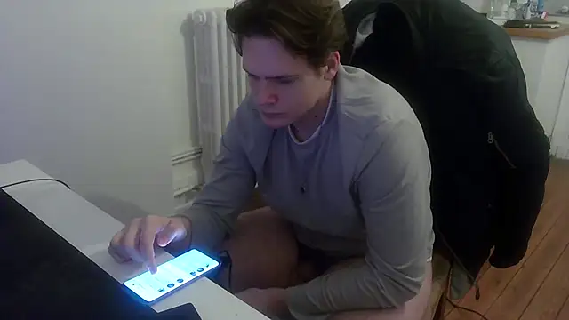 Snapshot of branlettemaster76 chatting on 12.17.24 branlettemaster76 online show from 12.17.24