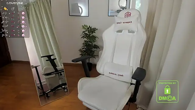 VanessaSmuth online show from 01.24.25