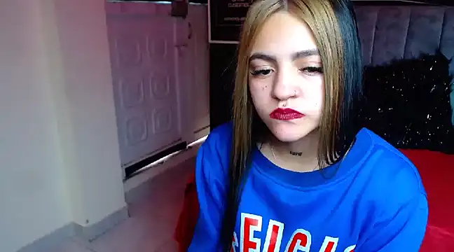 Violettasquirt online show from 01.15.25