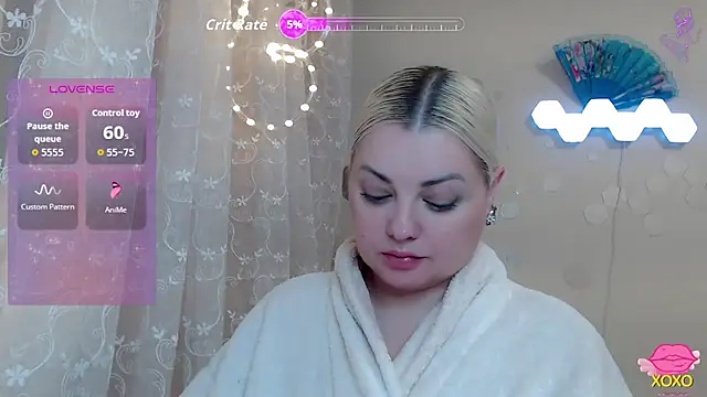 JewellKiss7 online show from 11.19.25