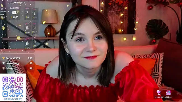 Snapshot of CiriRianonn chatting on 12.28.24 CiriRianonn online show from 12.28.24