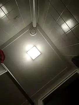 Linda 999 online show from 12.23.25