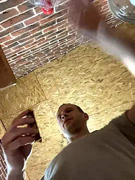 red red00 online show from 11.07.25