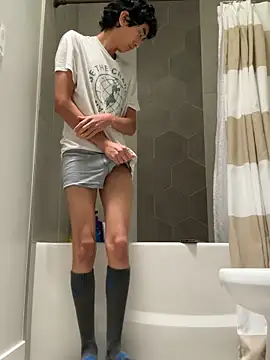 yfui221 online show from 04.11.26